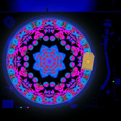 Psychadelic Superstar Turntable Slipmat GLOW BLACKLIGHT 12 inch - Image 1 of 2
