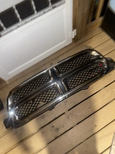 11-13 Dodge Durango Chrome Front Radiator Upper Grille W/ Emblem - Picture 1 of 10