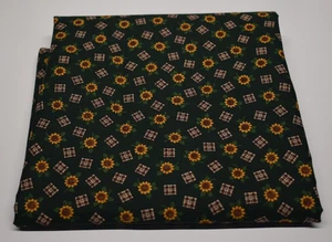 VIP cranston 100% cotton green fabric 42" X 45" SUNFLOWERS yellow brown plaid - Picture 1 of 4