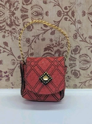 Oak 12th 1:12 Ladies handmade leather opening bag dolls house Scale shop  - Image 1 of 4