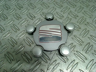 CACHE MOYEU Seat Leon (1P1) Hatchback 1.4 16V (BUD) 2010 1P0601149 #15047 - Photo 1/2