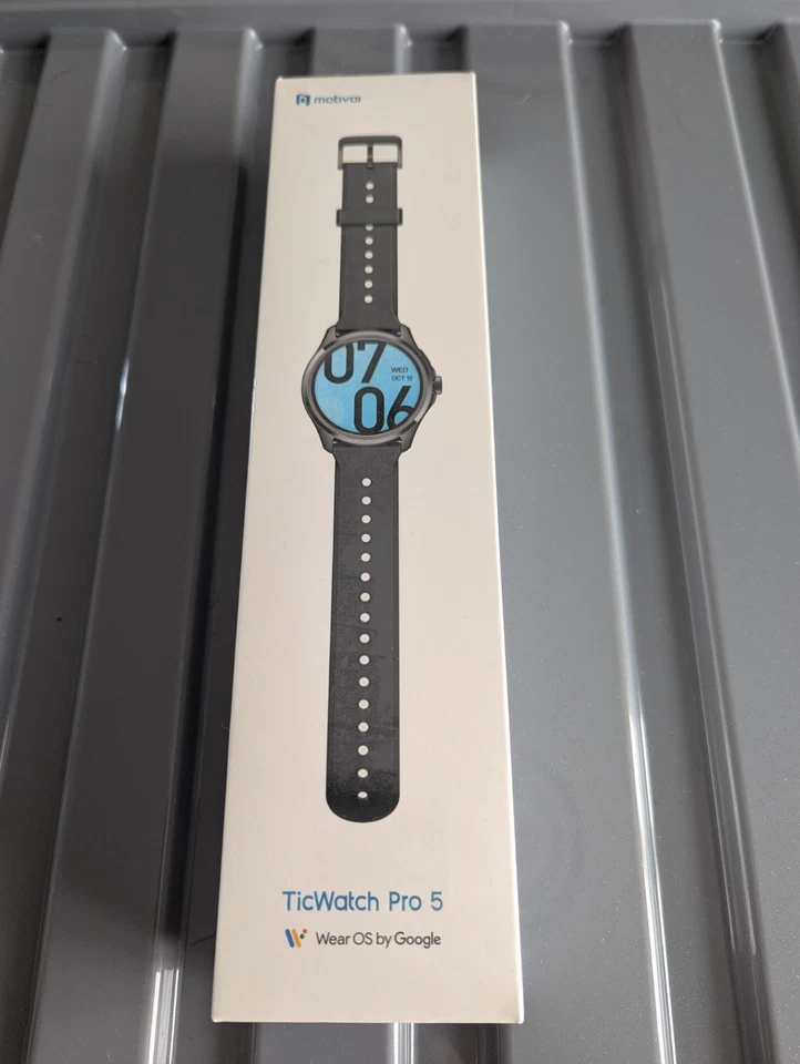 TicWatch Pro 5 Smartwatch - Water OS -Brand new unopened - Image 1 of 4