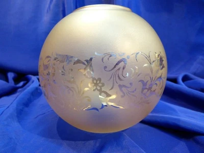 GLOBE DE LAMPE A PETROLE EN VERRE SATINE & DECOR . H 115 mm D 61 mm. REF 5044 - Photo 1/4