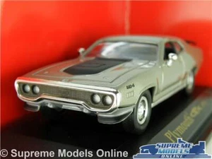 PLYMOUTH GTX MODEL CAR GREY 1971 CLASSIC AMERICAN 1:43 SCALE ROAD SIGNATURE K8 - Picture 1 of 4