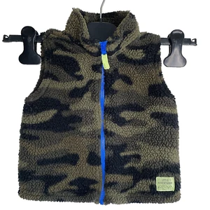 Chaleco polar Carter's Little Adventure verde camuflaje camuflaje cremallera frontal 24 meses - Imagen 1 de 10