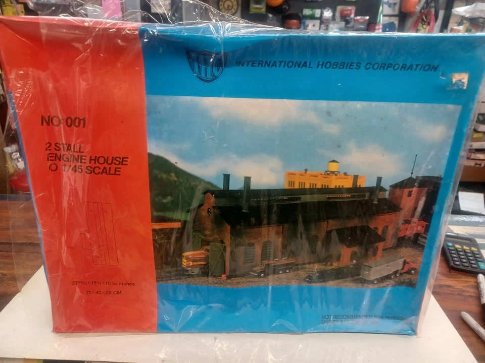 Kit de casa de motor IHC escala 1/45 2 puestos en caja sellada Foto 1 de 1