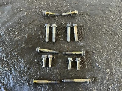 Juego de herrajes brazo trasero Acura Integra 88-91 Honda Civic Crx 90-93 OEM Foto 1 de 4