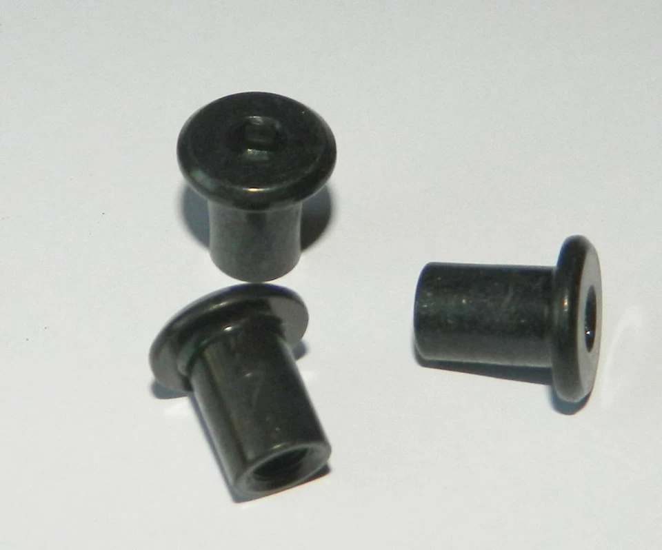 20 Stk. Hülsenmutter M5 Stahl-schwarz- verzinkt geschlossen mit Innensechskant  - Bild 1 von 1