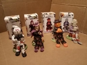 Happy Halloween Set of 4 Various World Bazaar Figures with Fabric Legs w/ boxes - Picture 1 of 9