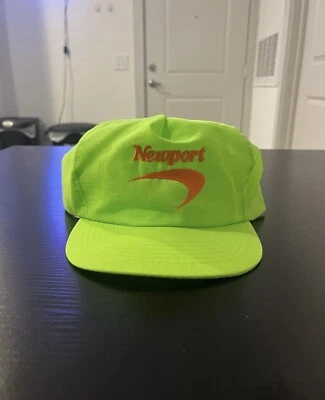 De Colección Newport Cigarrillos Snapback Gorra Neón Años 90 Fumar Raro Stock Muerto Foto 1 de 3