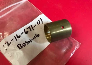 HUSQVARNA • NOS Bearing Sleeve Bushing 12 16 671-01 250 360 390 400 450 CR WR - Foto 1 di 2