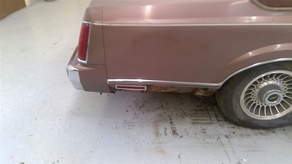 Marcador lateral trasero de pasajero para Lincoln y Town Car 80-89 1652501 Foto 1 de 4