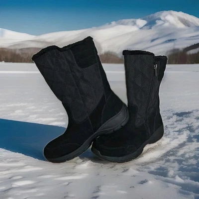 Lands' End Womens 8.5 B Black Quilted Suede Sherpa Lined Side Zip Snow Boot - Image 1 of 4