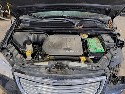 Strut 2012 Town & Country Van Sku#4083103 Foto 1 de 4