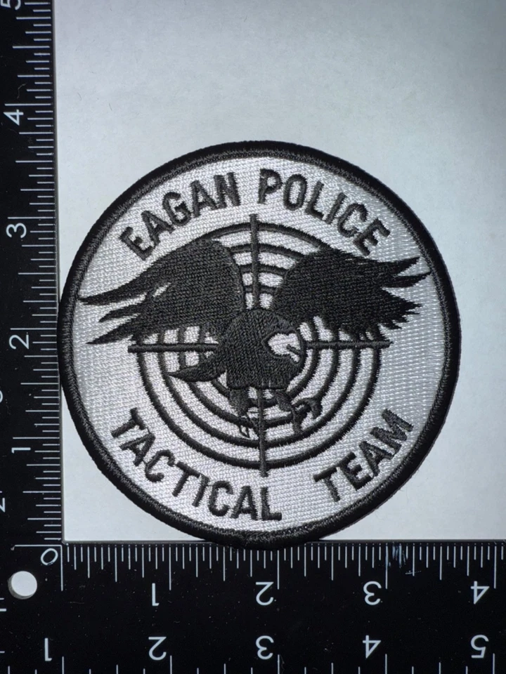Parche de hombro obsoleto Eagan Minnesota MN equipo táctico policía Foto 1 de 2