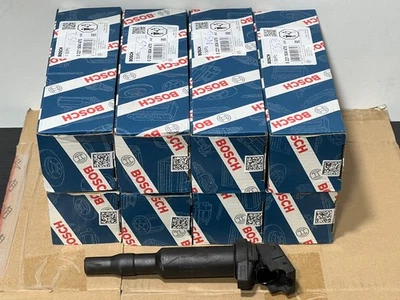 BMW Bosch Ignition Coil 5 6 Series F10 F12 F13 M5 M6 S63 0221504470 x8 - Image 1 of 2