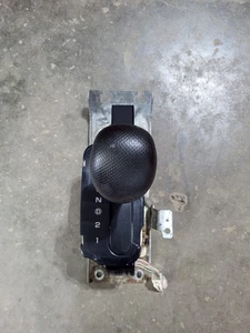 2002-2004 JEEP LIBERTY AUTOMATIC FLOOR SHIFTER OEM - Picture 1 of 7