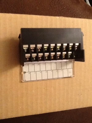 CONNECTOR - GE FANUC 90 70 IN OUTPUT ANALOG MODULE  BRAND NEW - Image 1 of 4