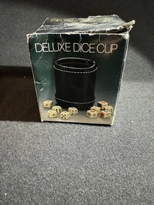 Taza de dados de lujo - Imagen 1 de 5