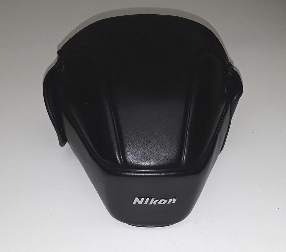 Nikon CF-51 Semi-Soft Case (BRAND NEW!) - Image 1 of 3