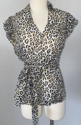 NWOT INC International Concepts Beautiful Leopard Silk Wrap Top w/Tie - 6 — 第 1/4 张图片
