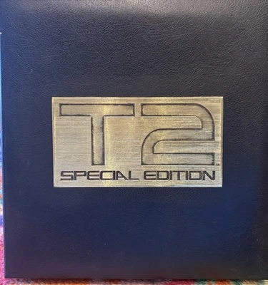 Laserdisc Box Set TERMINATOR T2 Judgement Day Special Edition Silver logo Y2 - Image 1 of 2