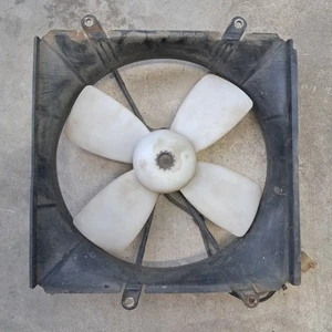 Radiator Fan Motor Shroud Assembly Toyota 1987-1991 CAMRY OEM - Picture 1 of 12
