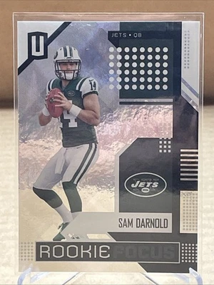 SAM DARNOLD 2018 PANINI UNPARALLELED ROOKIE FOCUS ROOKIE CARD RC! JETS SEAHAWKS - Image 1 of 2
