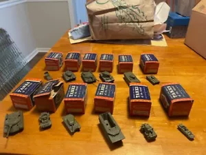 authenticast diecast tanks military vehicles - Tanks of tthe World -12 vehicles - Picture 1 of 5