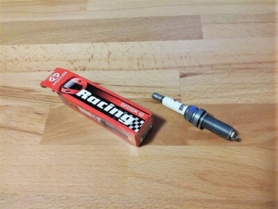 1x bujías de carreras BRISK YS plateadas aptas para: KTM 125 Duke, RC125 y2011-2022 Foto 1 de 4