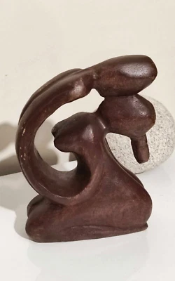Statue couple art africain amour en bois - Photo 1/4