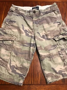 American Eagle Outfitters Longboard Camo Cargo Shorts Sz 26 (J2) - Picture 1 of 10