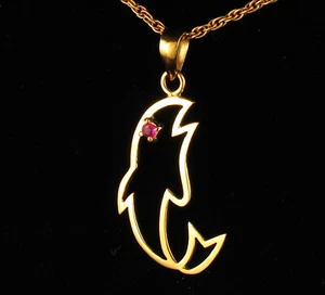 VINTAGE SHARK CUTOUT ROUND CUT NATURAL RUBY 18K YELLOW GOLD DANGLE DROP PENDANT - Picture 1 of 5