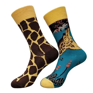 Giraffe - Fashion ODD Socks, Novelty, Design Cotton Socks, UK 5-11 - Picture 1 of 3