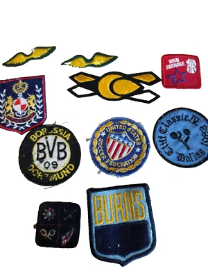 VINTAGEMISC SPORT 10 CLOTH PATCH LOT  *SOCCER  BOWLING and others mixed lot - Image 1 of 4