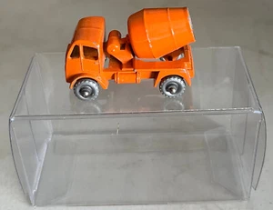 MOKO LESNEY MATCHBOX REGULAR WHEELS 26 RARE SPW ERF SMALL CEMENT TRUCK UNBOXED - Bild 1 von 5