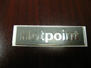 Calcomanía insignia placa de identificación Hotpoint, pieza original OEM, nueva - Imagen 1 de 2
