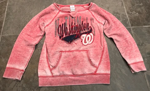 5th & Ocean MLB Washington Nationals Women's Sweater Size Medium Cover