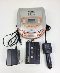 De colección Sanyo 40 Segundos Digital Antichoque Bassxpander Sonido Am Fm Reproductor de CD Portátil - Imagen 1 de 8