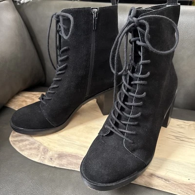 VINCE CAMUTO Botas de Tacón Alto con Cordones Talla 8.5M Negro Gamuza Cuero Grueso KYMRA Foto 1 de 4