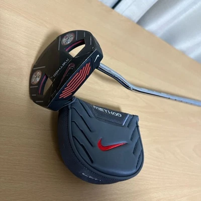 Nike Putter Method Lefty With Special Magnetic Case - Image 1 of 4