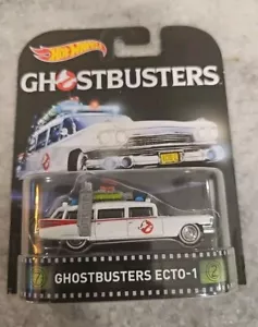 Hot Wheels Retro Entertainment GHOSTBUSTERS ECTO 1 In Protect Pack Real Riders - Picture 1 of 4