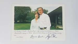 Autogrammbild von George W. Bush und Laura Bush 6 x 8. Personalisiert - Bild 1 von 4