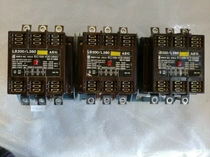 AEG LS200/L260 Schütz 132kW 600V AC 315A IEC 158 VDE0660 - Imagen 1 de 4