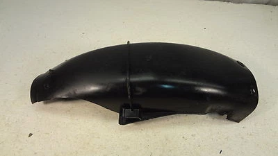 1972 Suzuki GT750 Water Buffalo GT 750 S231-1. para-lama traseiro interno de plástico - Imagem 1 de 4