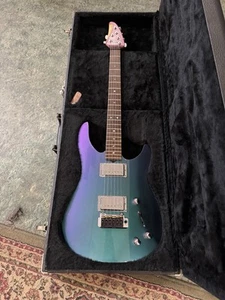 2008 Brian Moore C-55P USA made Chameleon Custom Shop Guitar With OHC So Clean - Picture 1 of 18