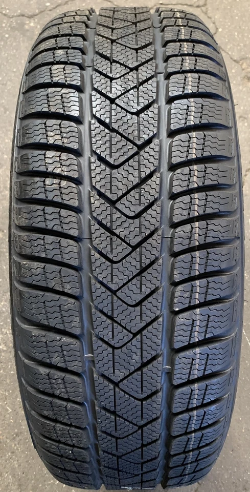 1 Winterreifen 225/50 R18 95H Pirelli Winter Sottozero 3 * RSC M+S Neu 575-18-23 - Bild 1 von 1