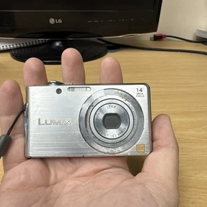 Panasonic Lumix DMC-FS16 fotocamera digitale compatta 14 megapixel - NON TESTATA! - Foto 1 di 15
