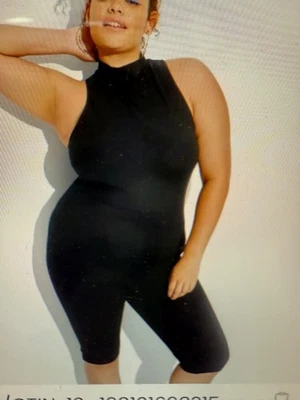 Nuevo con etiquetas Mono Capri Wild Fable Butter Bliss Negro Cuello Alto Talla XXL Foto 1 de 4