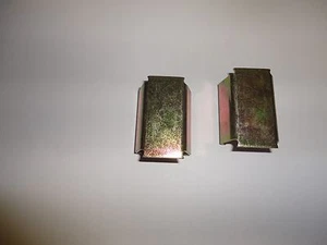 TRACK CLIPS AFT012011010 CAMOPLAST TRACKS - Picture 1 of 1